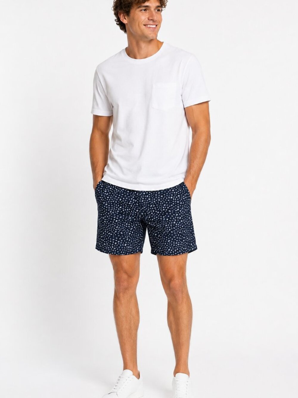 Penguin by Munsingwear Shorts Size 38 Black White Print Pineapple Cocktail Pizza